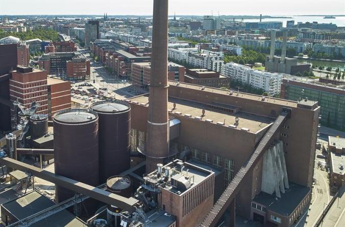  Helenin Salmisaaren voimalan hiilikäyttöinen kaukolämpökattila muutetaan pellettikäyttöiseksi  