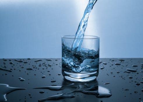 EU:n uusi juomavesidirektiivi astuu voimaan kesällä