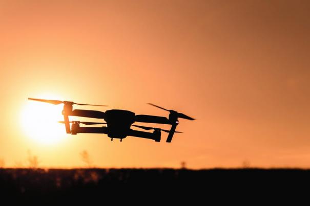 pexels-photo_drones-442587