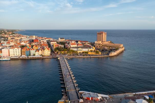shutterstock_2292752213_pieni